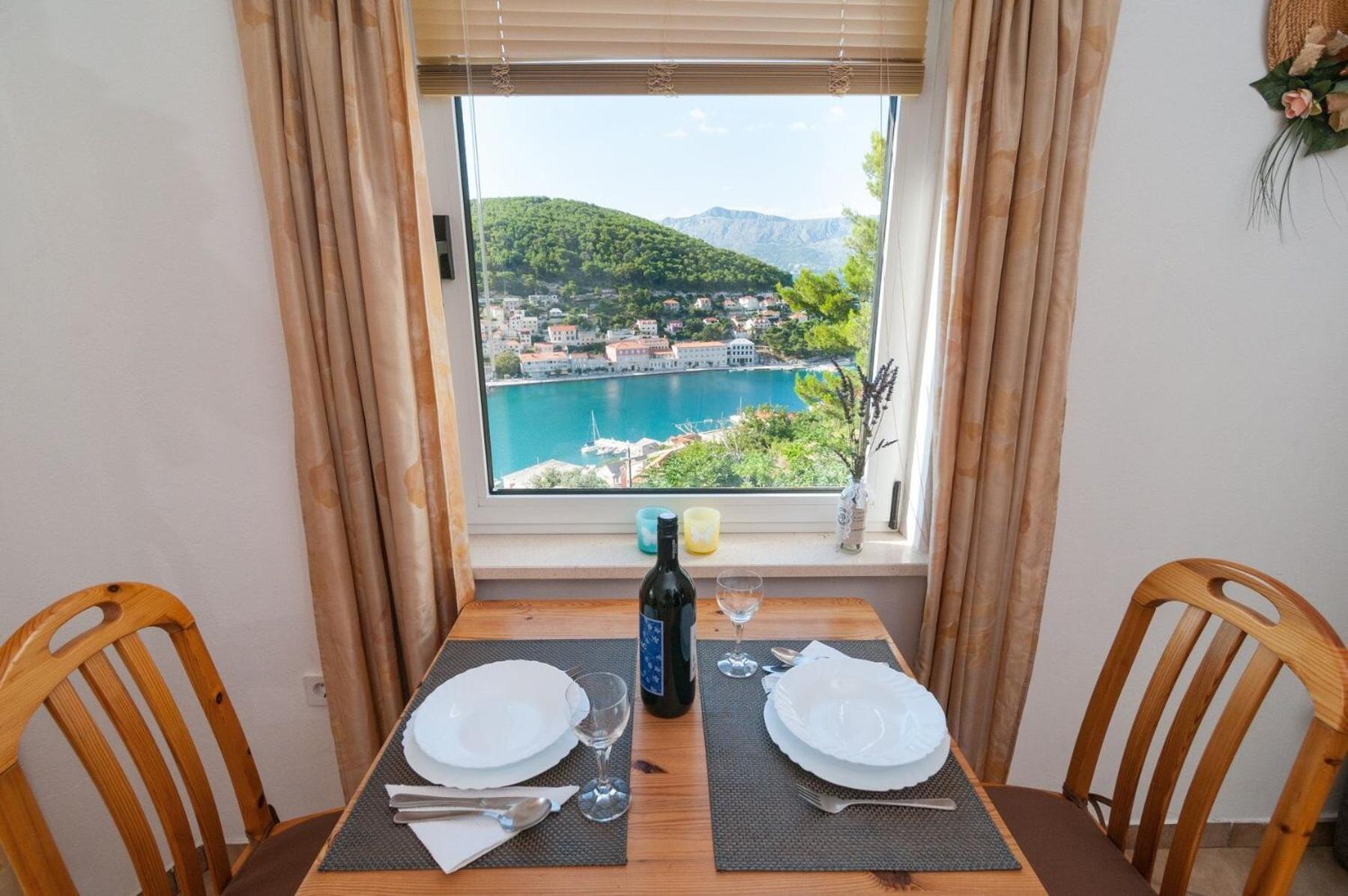 Apartments Mira - Beautiful Sea View Pucisca Exteriör bild